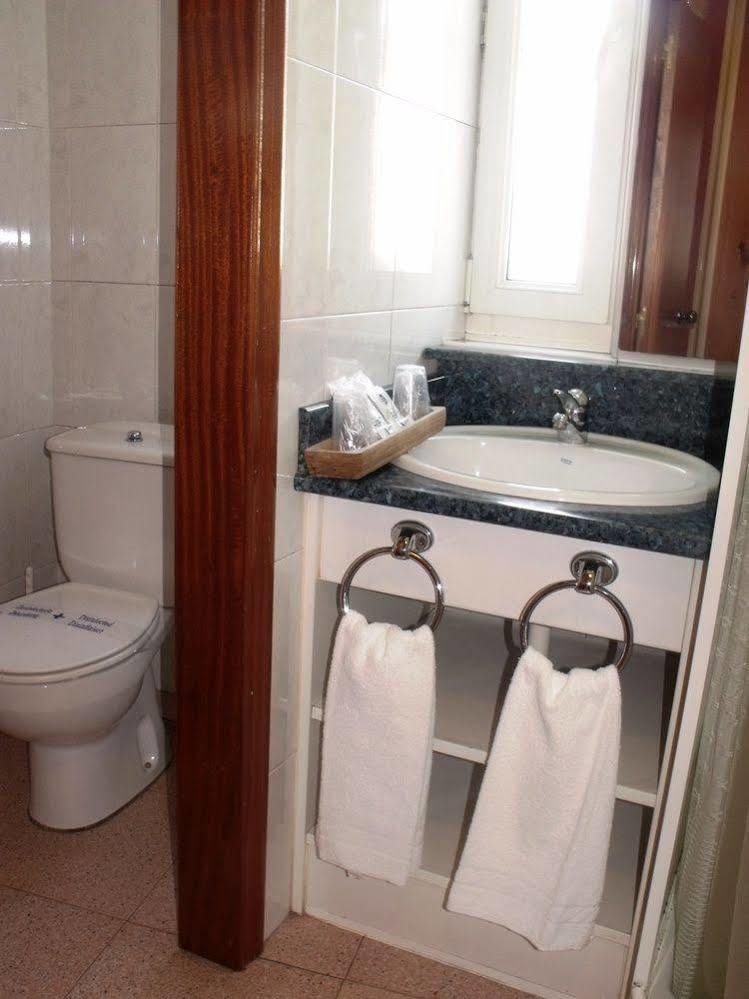 Hotel Ria De Bilbao Zewnętrze zdjęcie